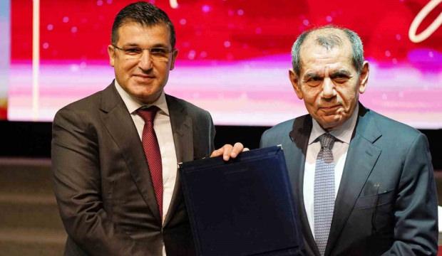 Galatasaraylı y&ouml;netici Bel&ccedil;ika'dan kul&uuml;p satın aldı: Avrupa'ya a&ccedil;ılan kapı