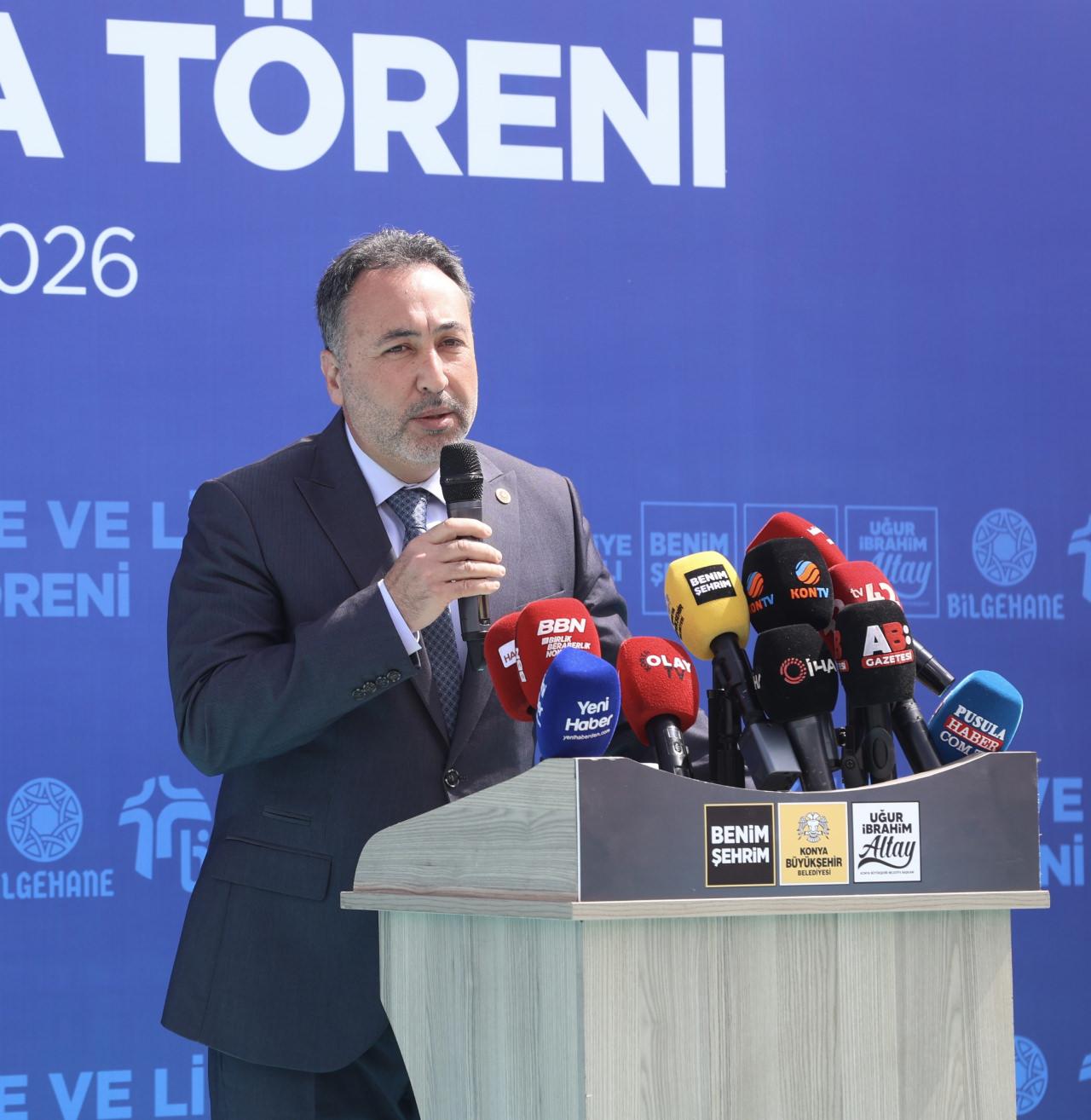 AK Parti Konya Milletvekili Mustafa Hakan Özer.