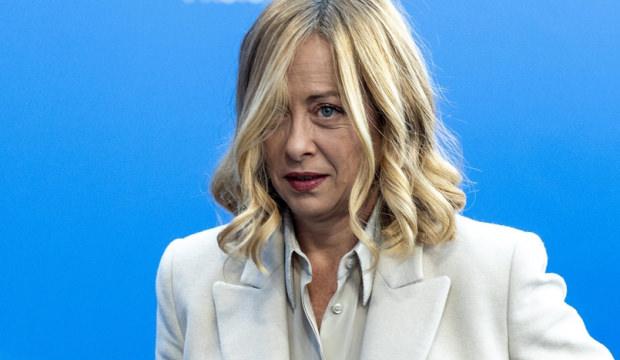 Ne diyeceği merak ediliyordu! Meloni'den Trump a&ccedil;ıklaması