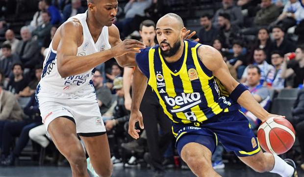 Pota derbisinde Fenerbah&ccedil;e fark attı!
