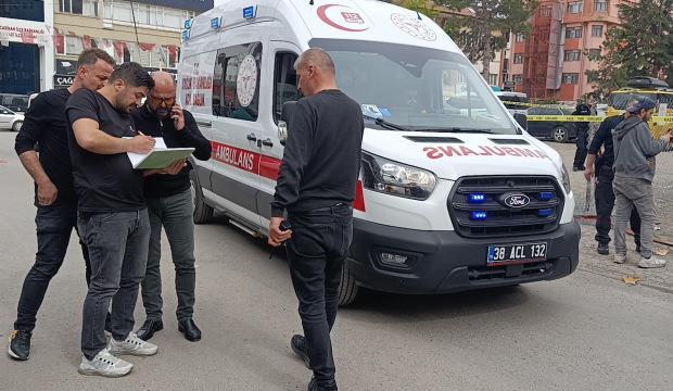 Baba-oğul inşaat iş&ccedil;ilerine ateş a&ccedil;tı: 2 yaralı