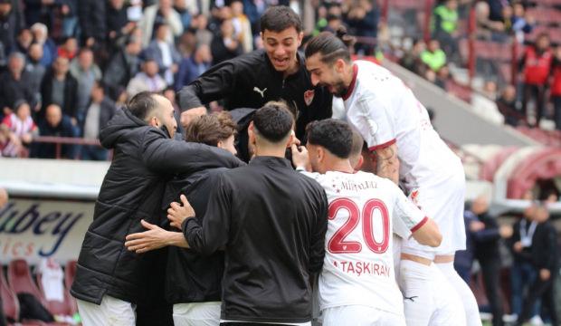 Şampiyonluğa kenetlendiler! Deplasman i&ccedil;in 5 otob&uuml;s tahsis etti