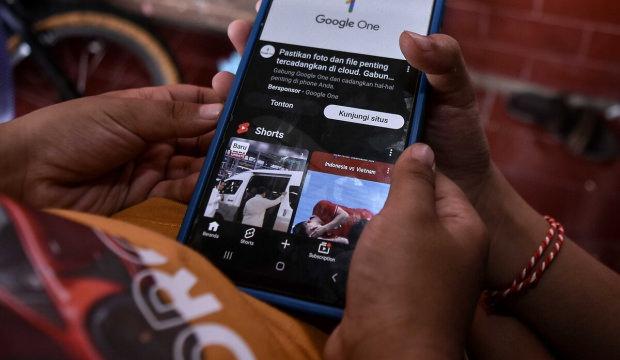 Sosyal medya kullanımına kimlik zorunluluğu: Afrika &uuml;lkesinden tarihi karar