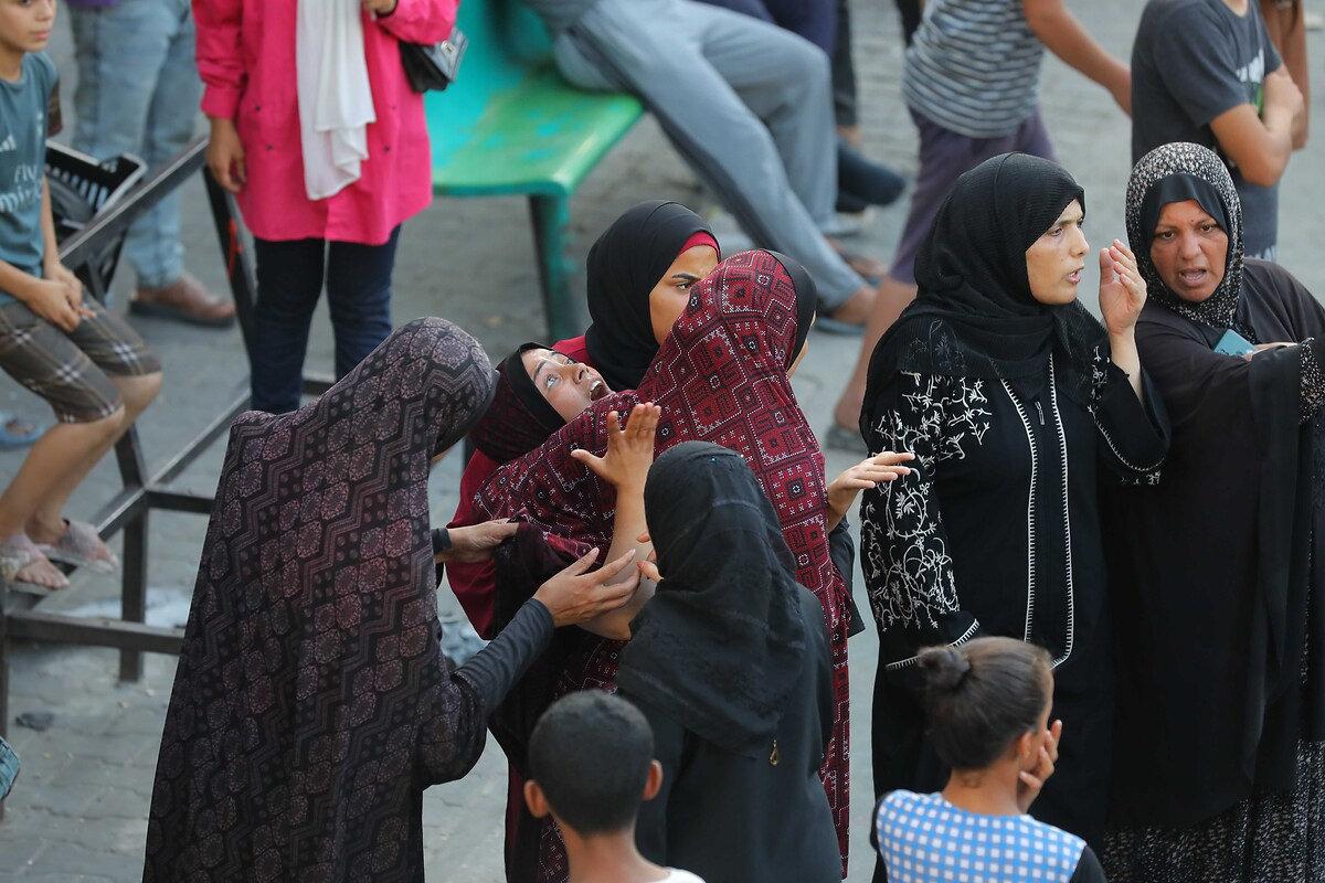 Soykırımcı İsrail, ateşkese rağmen Gazze Şeridi'nde soykırım uygulamaya devam ediyor.