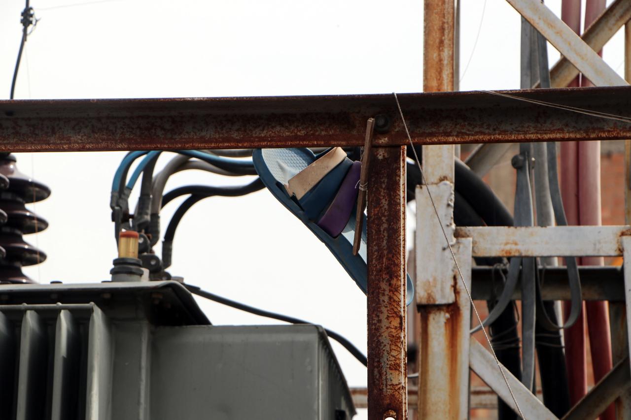 Tehlike saçan trafo