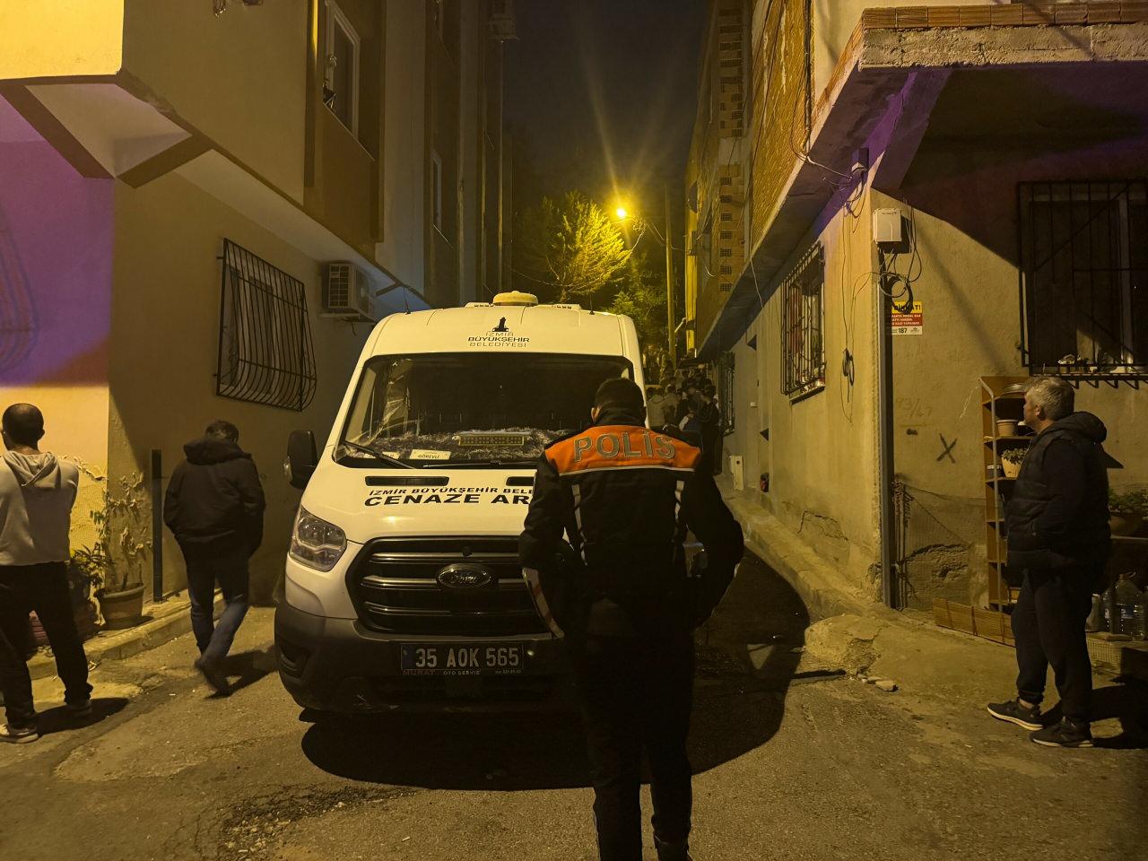 Olay yerine ekipler sevk edildi. 