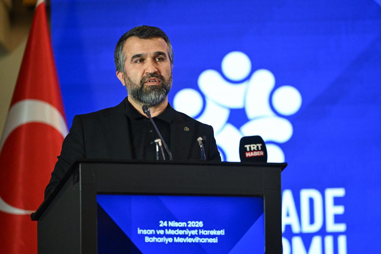 Programda Milli İrade Platformu adına İnsan ve Medeniyet Hareketi (İMH) Başkanı Kemal Özden konuşma yaptı.