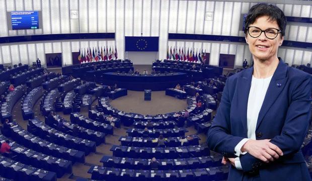 Avrupa Parlamentosu'nda T&uuml;rkiye'ye &ouml;vg&uuml; dolu s&ouml;zler: &Ccedil;ok b&uuml;y&uuml;k ve g&uuml;&ccedil;l&uuml;ler