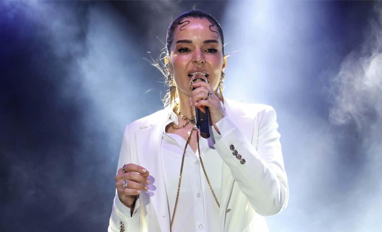 &Uuml;nl&uuml; şarkıcı Beng&uuml;'n&uuml;n uyuşturucu test sonucunu belli oldu!