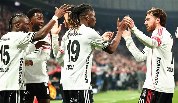 Beşiktaş'ın yıldızlarından zafer yorumu!