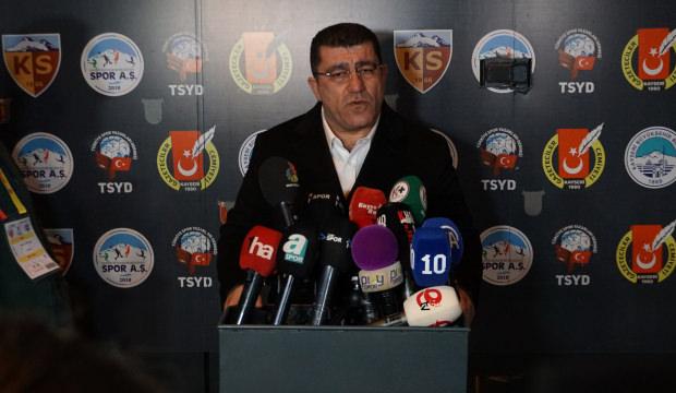 Cebinden kul&uuml;be 300 Milyon TL veren başkan rest &ccedil;ekti: Bug&uuml;n anahtarı teslim ederim!