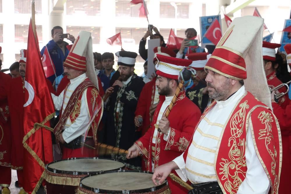 Rıza Kayaalp, Ankara'da mehterle karşılandı