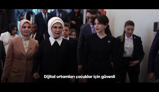 Emine Erdoğan'dan &ccedil;ocukların dijital ortamda korunmasına y&ouml;nelik videolu paylaşım