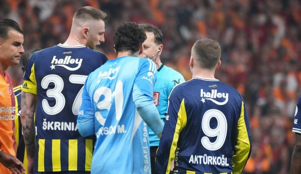 Fenerbah&ccedil;e'ye b&uuml;y&uuml;k şok! 4 isim cezalı
