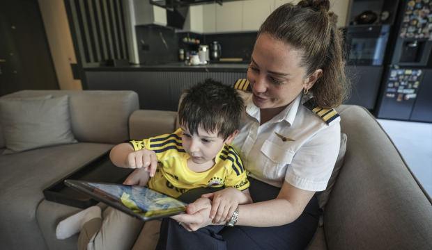 G&ouml;ky&uuml;z&uuml;n&uuml;n "pilot anneleri" &ouml;zlemlerine rağmen g&ouml;revlerini &ouml;zveriyle yapıyor