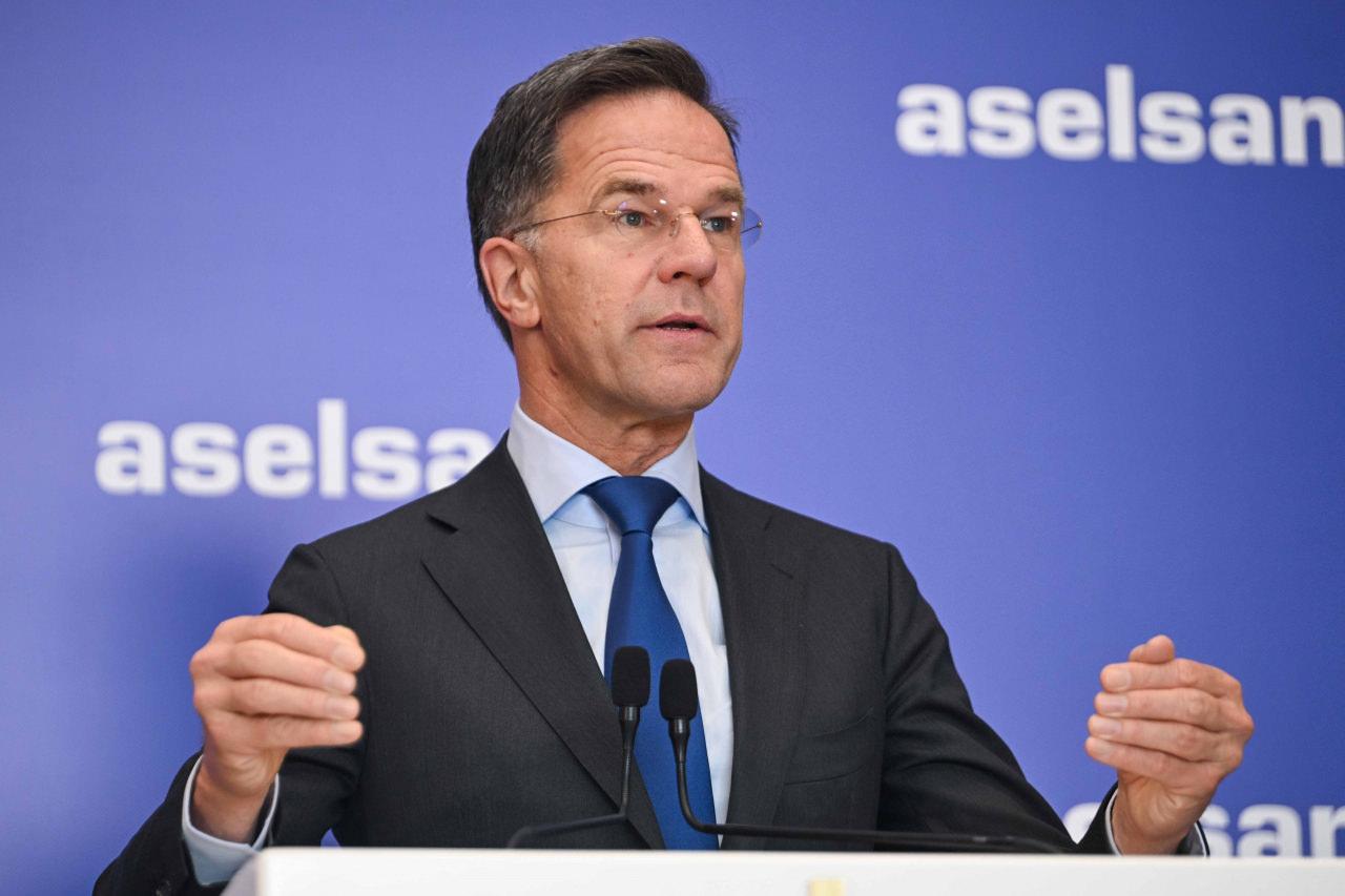 Rutte ASELSAN'ı ziyaret etti