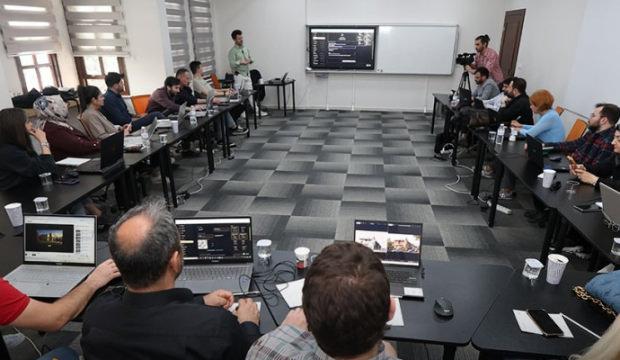 Konya B&uuml;y&uuml;kşehir personeline yapay zek&acirc; odaklı eğitim programı d&uuml;zenlendi