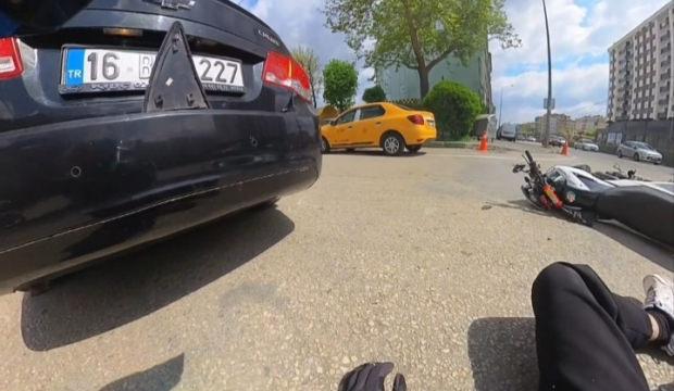 Motosiklet otomobile &ccedil;arptı... O anlar kask kamerasına yansıdı