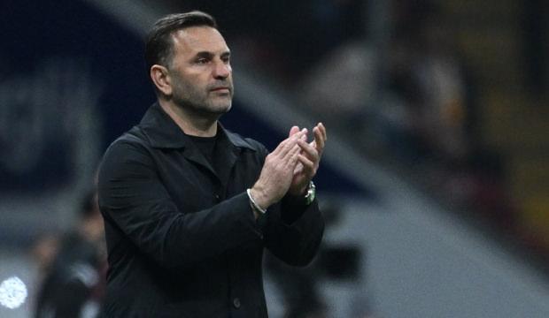 Okan Buruk'tan ıslıklanan oyuncusuna destek