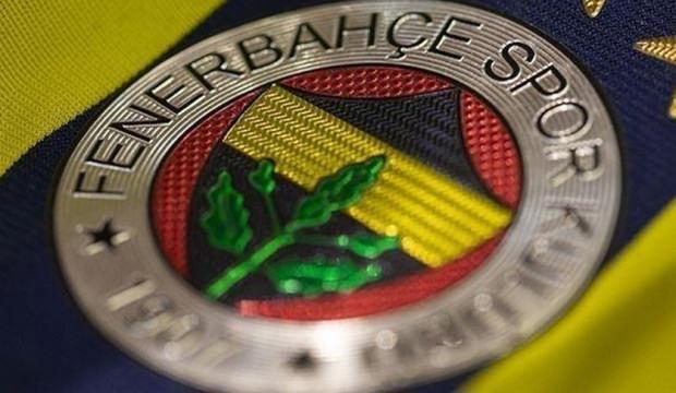 Ortalığı karıştıracak iddia! Fenerbah&ccedil;e Galatasaray'la s&ouml;zleşmesi bitecek isimle anlaştı