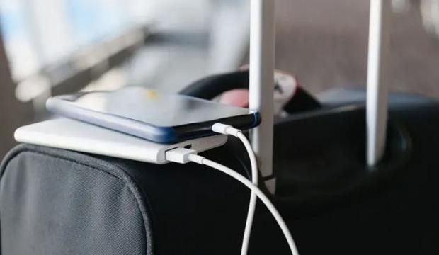 U&ccedil;aklarda powerbank kullanımı i&ccedil;in yeni karar! Sınır getirildi