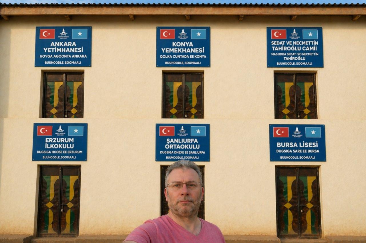 Yazarın bahsettiği tabela