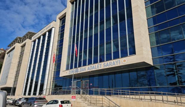 Komşusunun banyo duvarını delip gizli kamera yerleştirdi