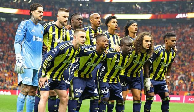 Fenerbah&ccedil;e'nin 3 yıldıza Avrupa'dan teklif! Kararı yeni y&ouml;netim verecek