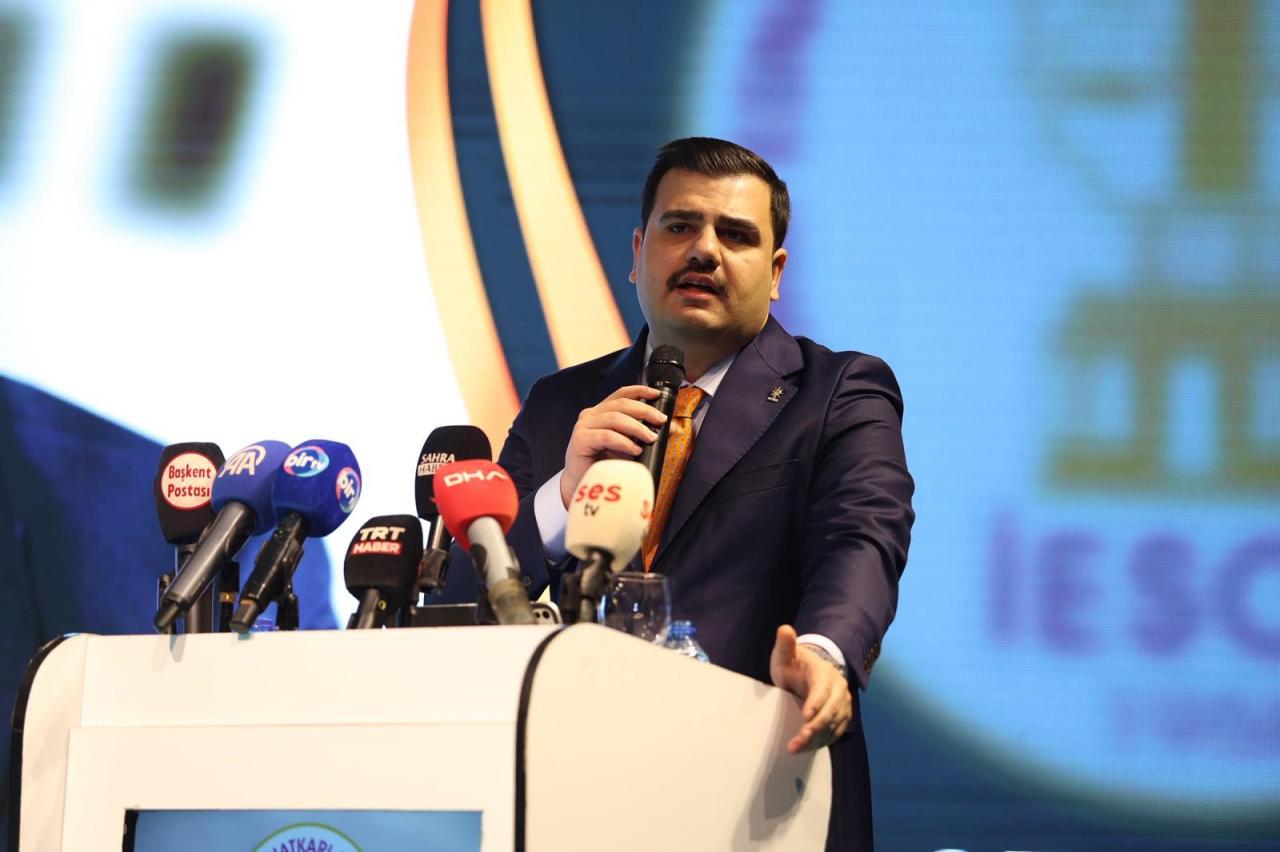 Eyyüp Kadir İnan