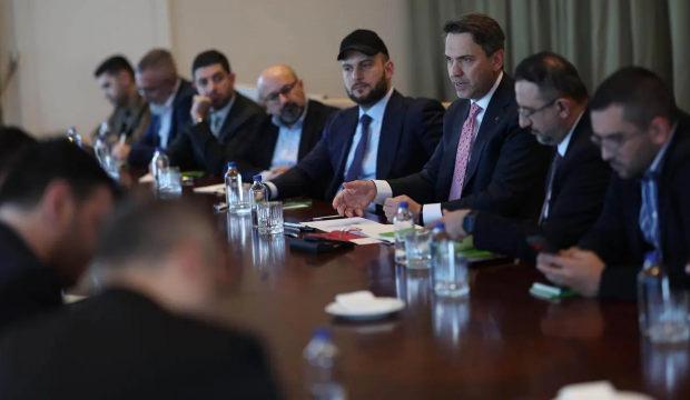 Bakan Bayraktar'ın s&ouml;z&uuml; heyecanlandırdı: Şaşıracağınız bir anlaşma &uuml;zerine &ccedil;alışıyoruz