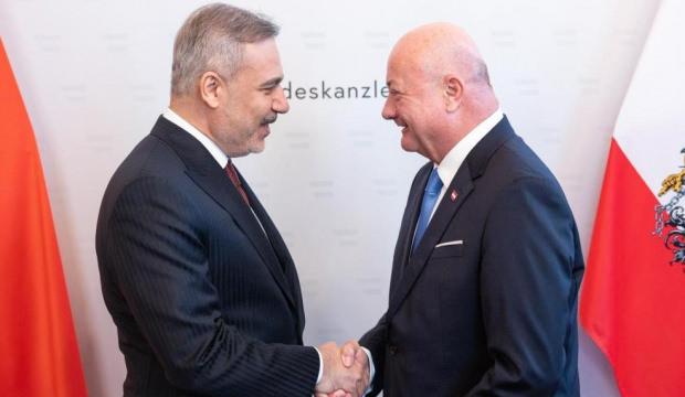 Bakan Fidan, Avusturya Başbakanı Stocker ile g&ouml;r&uuml;şt&uuml;