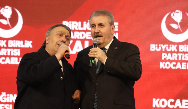 BBP Genel Başkanı Destici: T&uuml;rk bayrağından mı rahatsız oldunuz?