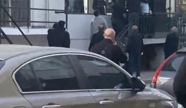 Bursa'da tekmeli sopalı kavga kamerada!