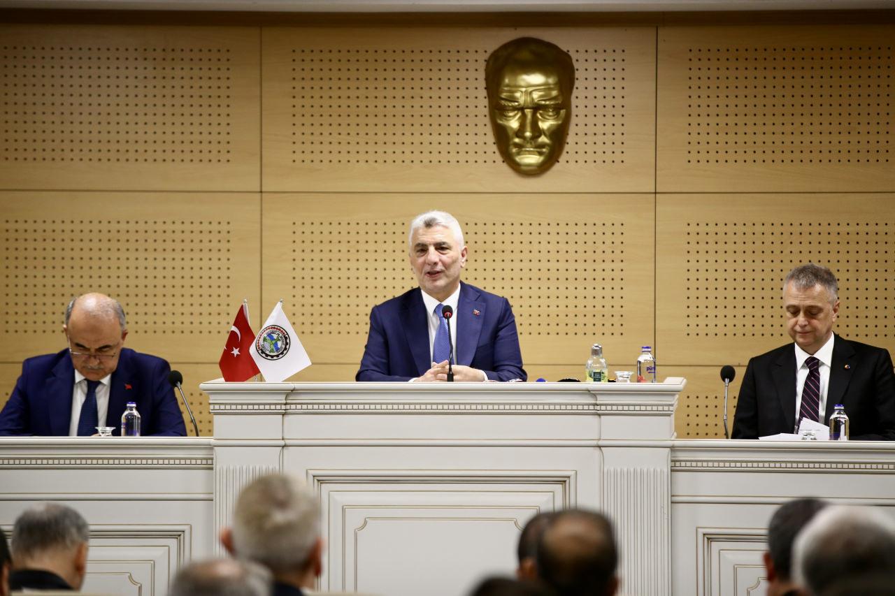 Cumhuriyet tarihinin en iyi ikinci nisanı! Bakan Bolat '25,4 milyar dolar' diyerek duyurdu