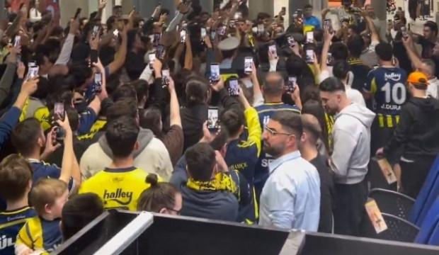Domenico Tedesco'ya Almanya'da coşkulu karşılama
