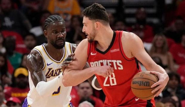 Houston Rockets, NBA play-off serisine Alperen Şeng&uuml;n'le tutundu