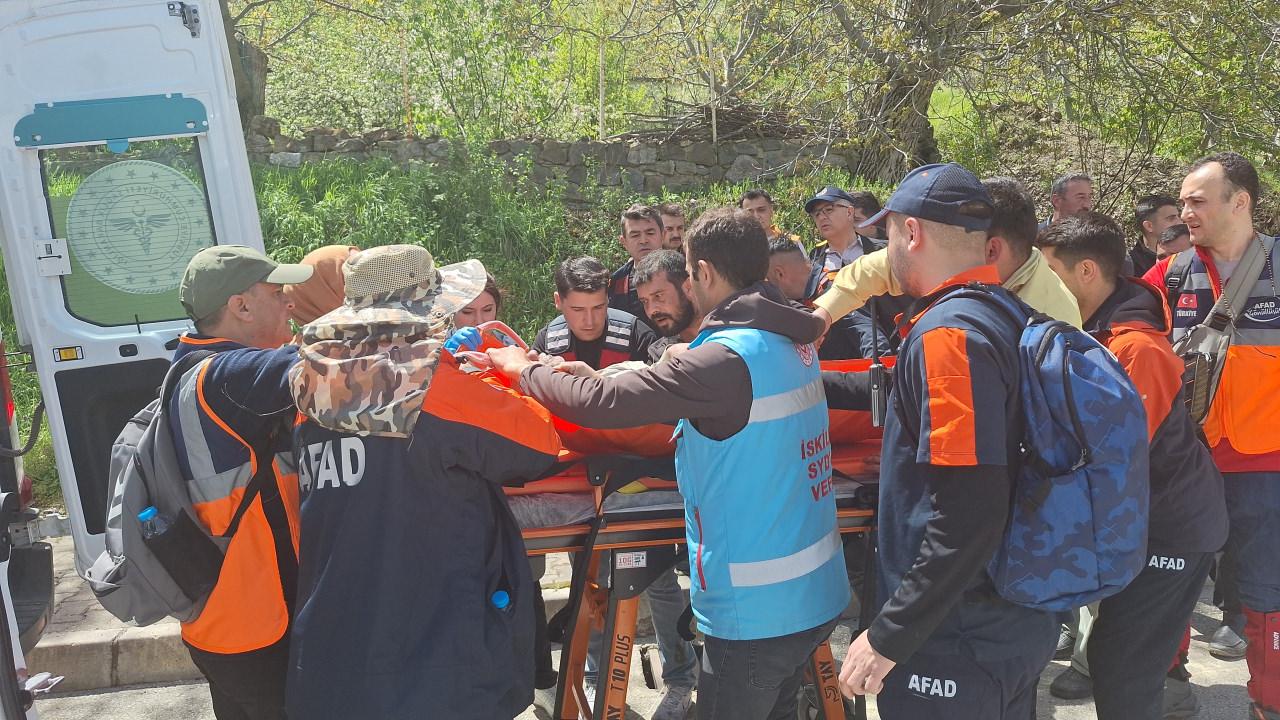86 yaşındaki Ahmet Sağlam, ilk müdahalenin ardından hastaneye kaldırıldı.