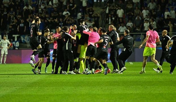 Karabağ'ın serisi sona erdi! Azerbaycan'da s&uuml;rpriz şampiyon