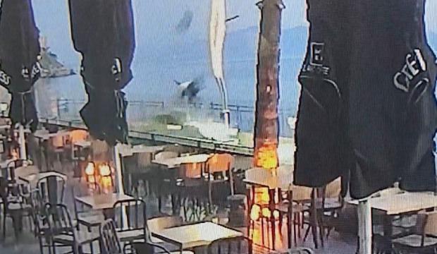 Kuşadası'nda alkoll&uuml; s&uuml;r&uuml;c&uuml;n&uuml;n &ccedil;arptığı elektrikli scooter s&uuml;r&uuml;c&uuml;s&uuml; &ouml;ld&uuml;