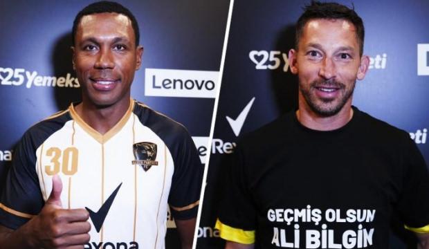 Marcelo ve Holosko'dan Beşiktaş s&ouml;zleri: Kontrat g&ouml;ndersinler hemen imzalayım