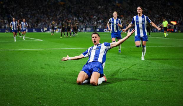 Mourinho'ya Farioli darbesi! Porto şampiyon