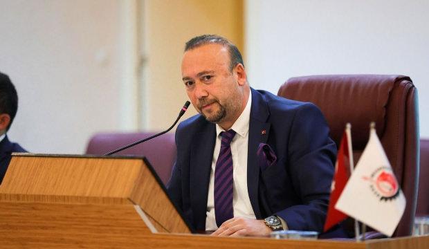 Uşak&rsquo;ta yolsuzluk dosyası b&uuml;y&uuml;yor: &Ouml;zkan Yalım&rsquo;ın şof&ouml;r&uuml;nden &ccedil;arpıcı ifadeler