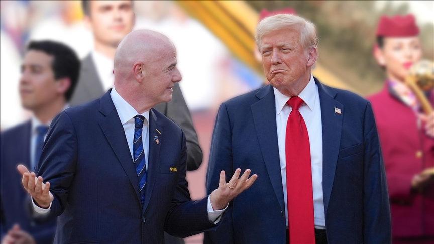 ABD Başkanı Donald Trump, FIFA Başkanı Infantıno ile birlikte