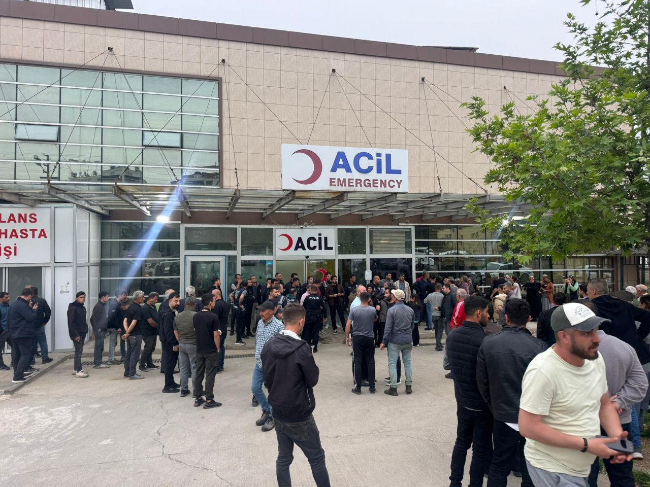 Alacak verecek meselesi kanlı bitti: Evini basıp kurşun yağdırdılar!