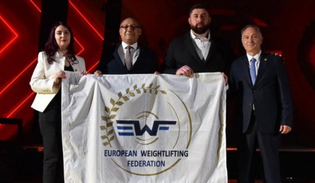 Kıtaya damgasını vuracak 2027 Avrupa Halter Şampiyonası, T&uuml;rkiye'de d&uuml;zenlenecek!