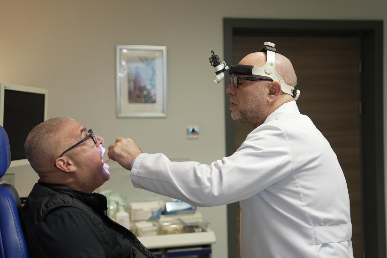 Kulak Burun Boğaz Uzmanı Prof. Dr. Tolga Kandoğan ve Ümit Bircan