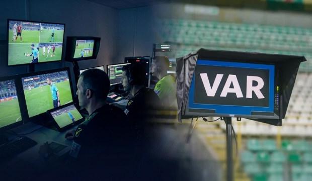 VAR skandalı! Gizlice girdi, hakemlerle gizli kod oluşturdu! G&ouml;zaltına alındı