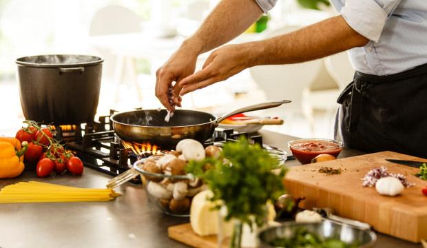 Yemeklerin lezzetini artıran basit dokunuşlar