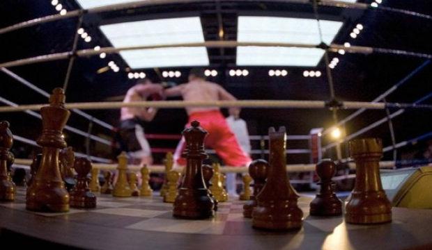 Zeka ve g&uuml;&ccedil; aynı ringde! Uluslararası Satran&ccedil;boksu Şampiyonası İstanbul&rsquo;da başladı