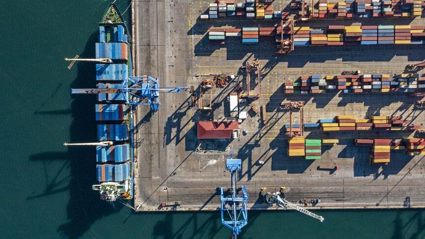 Yeni vergi düzenlemesi ile Türkiye transit ticaret merkezi olacak.